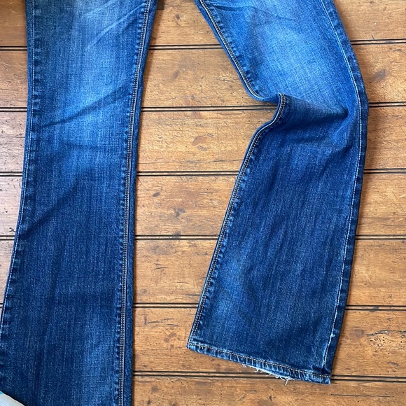 Express Jeans - Picture 3 of 4